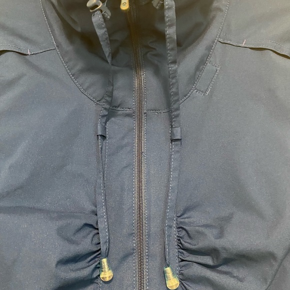Vintage Lululemon Running Jacket - Picture 6 of 10